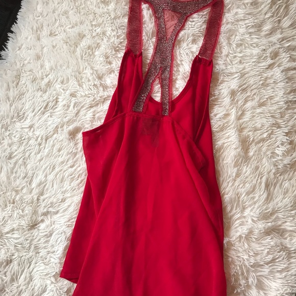 Tank - Picture 2 of 3